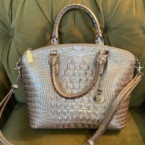 Brahmin medium Duxbury Sachel in goes-with-everything color. Pristine condition